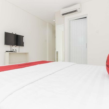 Reddoorz Near Pancoran Hotel Jakarta Exterior photo